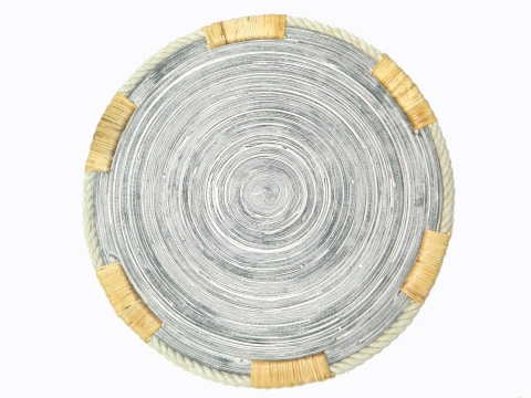 Round bamboo placemat with rope rim, grey washed