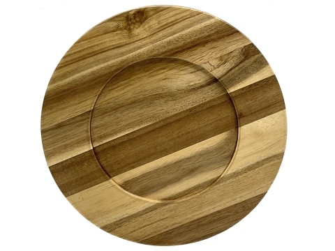 Elegant charger plate made of acacia