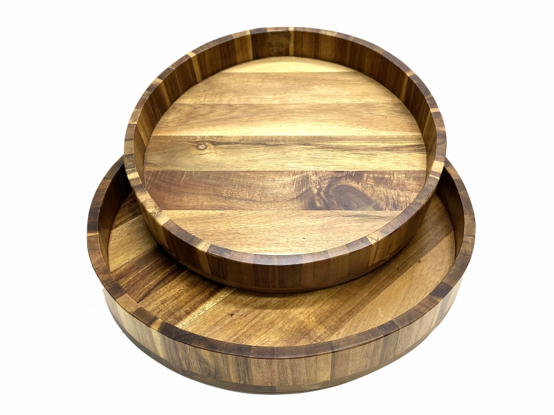 Long-lasting acacia serving tray from Vietnam